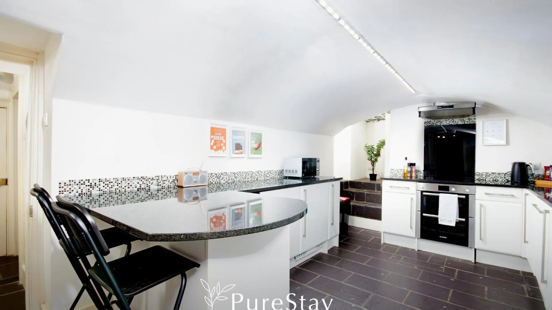 Beautiful 2Bedroom 4 Actual Beds House With Wifi By Purestay Bath Apartment